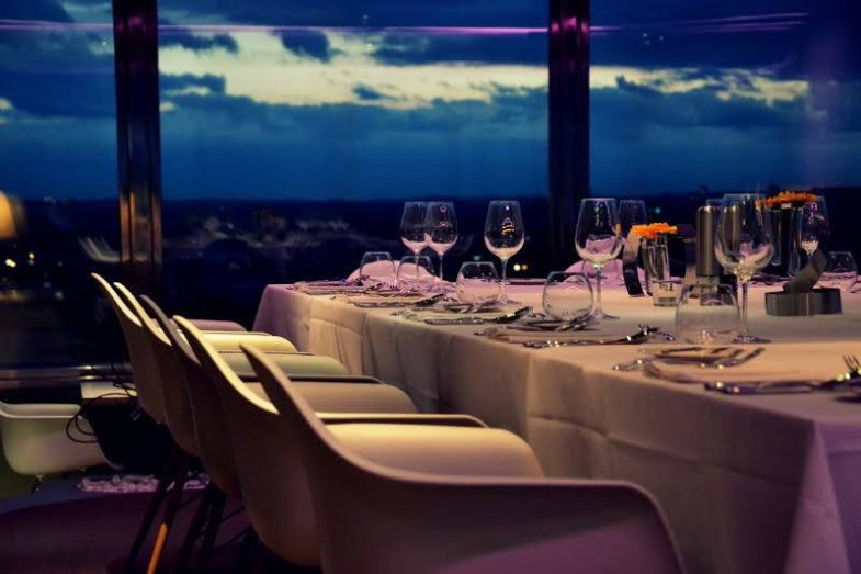 Interiér restaurace OBLACA